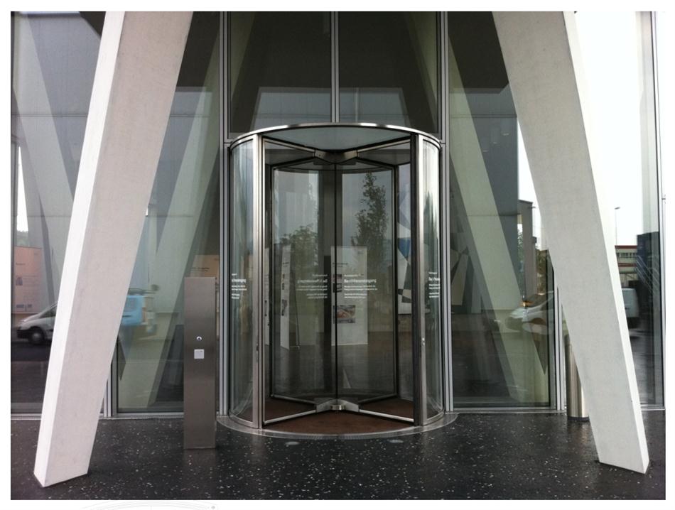 “水晶旋轉(zhuǎn)門”讓建筑、裝飾設(shè)計師更加自如！(圖2)